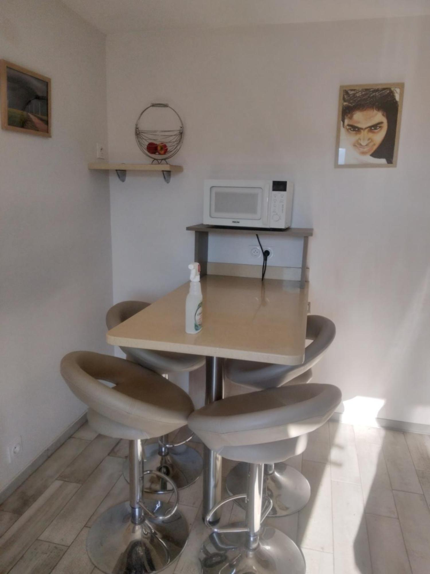 Maison De Vigne Renovee Saint-Affrique Bagian luar foto